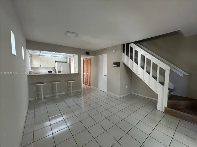 $3,100 | 3605 Southwest 17th Street, Unit 3605, Miami, FL 33145