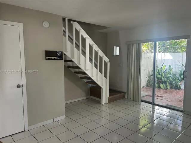 $3,100 | 3605 Southwest 17th Street, Unit 3605, Miami, FL 33145