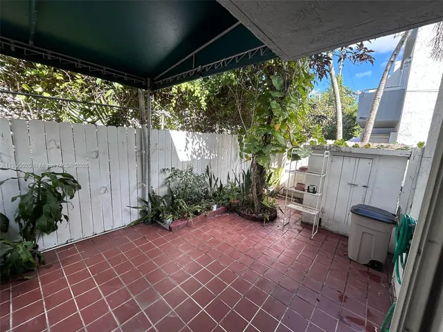 $3,100 | 3605 Southwest 17th Street, Unit 3605, Miami, FL 33145