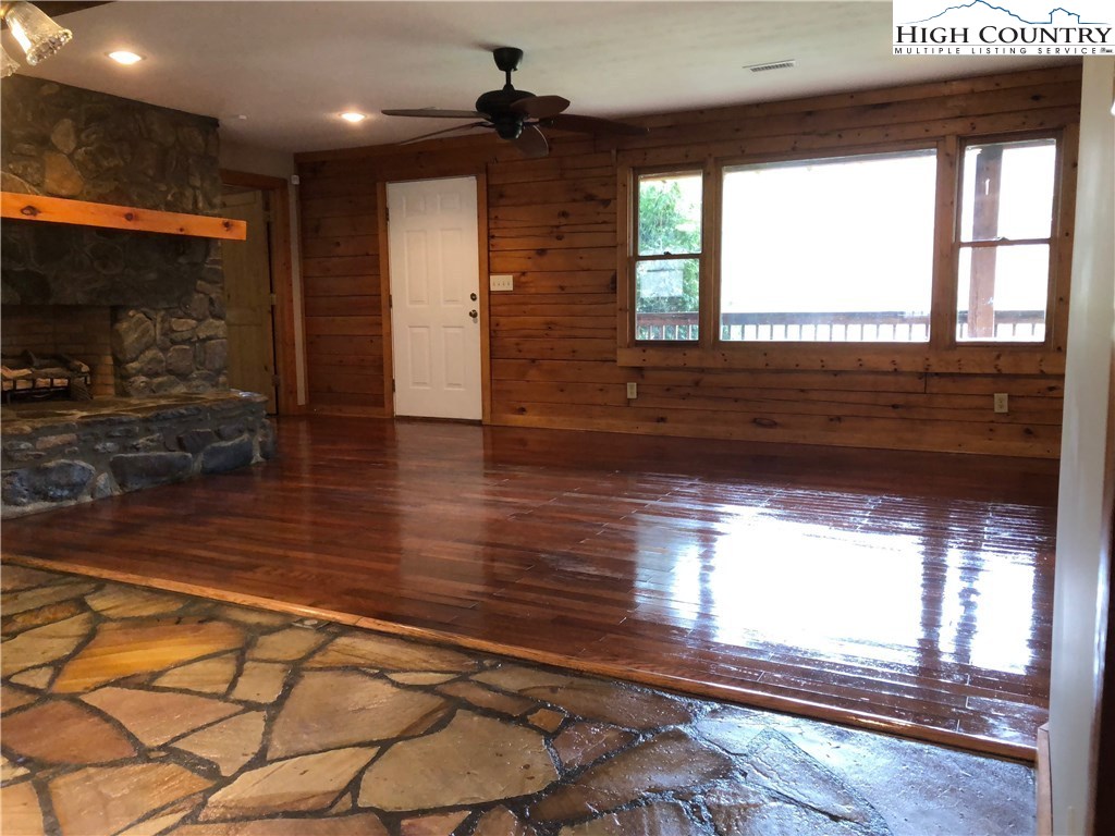 1083 Charlie Thompson Road Vilas, NC 28692 - Photo 11 of 20 Gallery Image 11