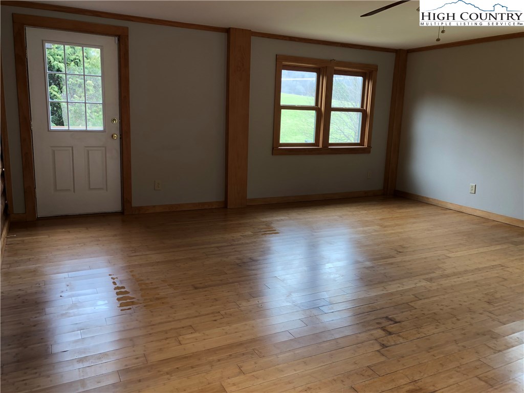 1083 Charlie Thompson Road Vilas, NC 28692 - Photo 13 of 20 Gallery Image 13