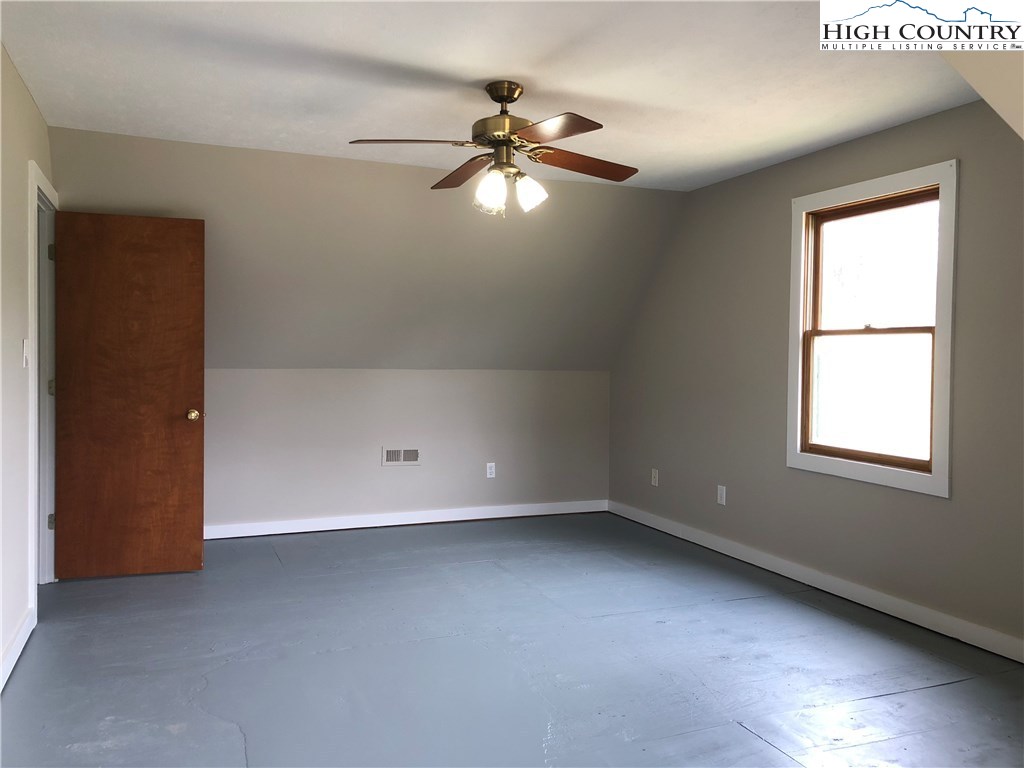 1083 Charlie Thompson Road Vilas, NC 28692 - Photo 19 of 20 Gallery Image 19
