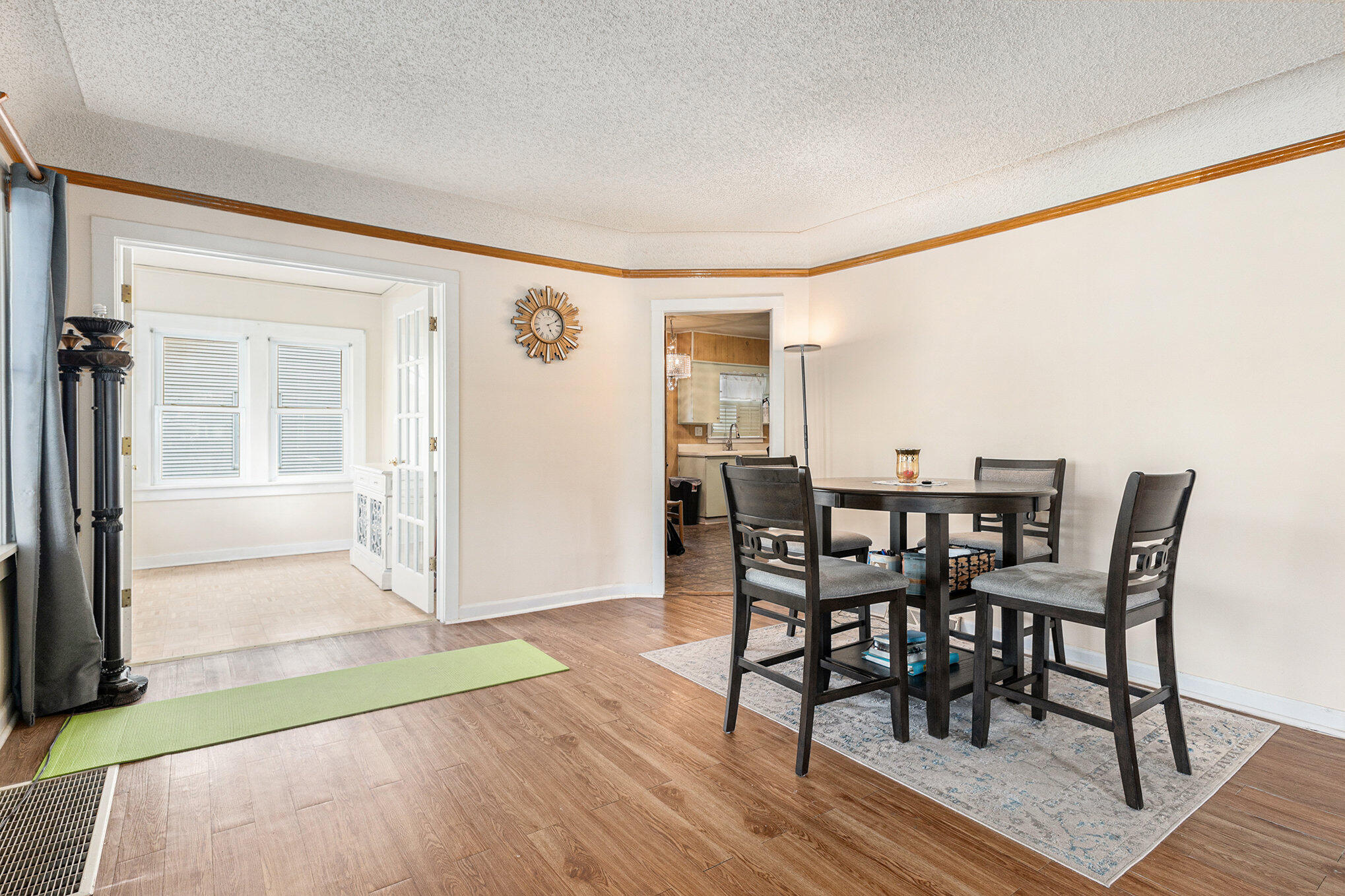 603 South Main Street Crown Point, IN 46307 - Photo 4 of 15 2038x1358