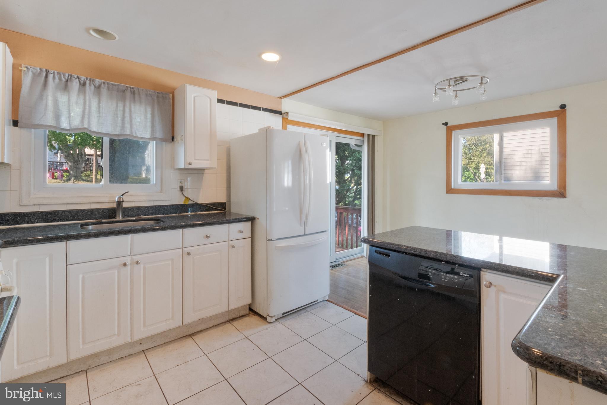 1438 Doris Road Abington, PA 19001 - Photo 12 of 24 Gallery Image 12
