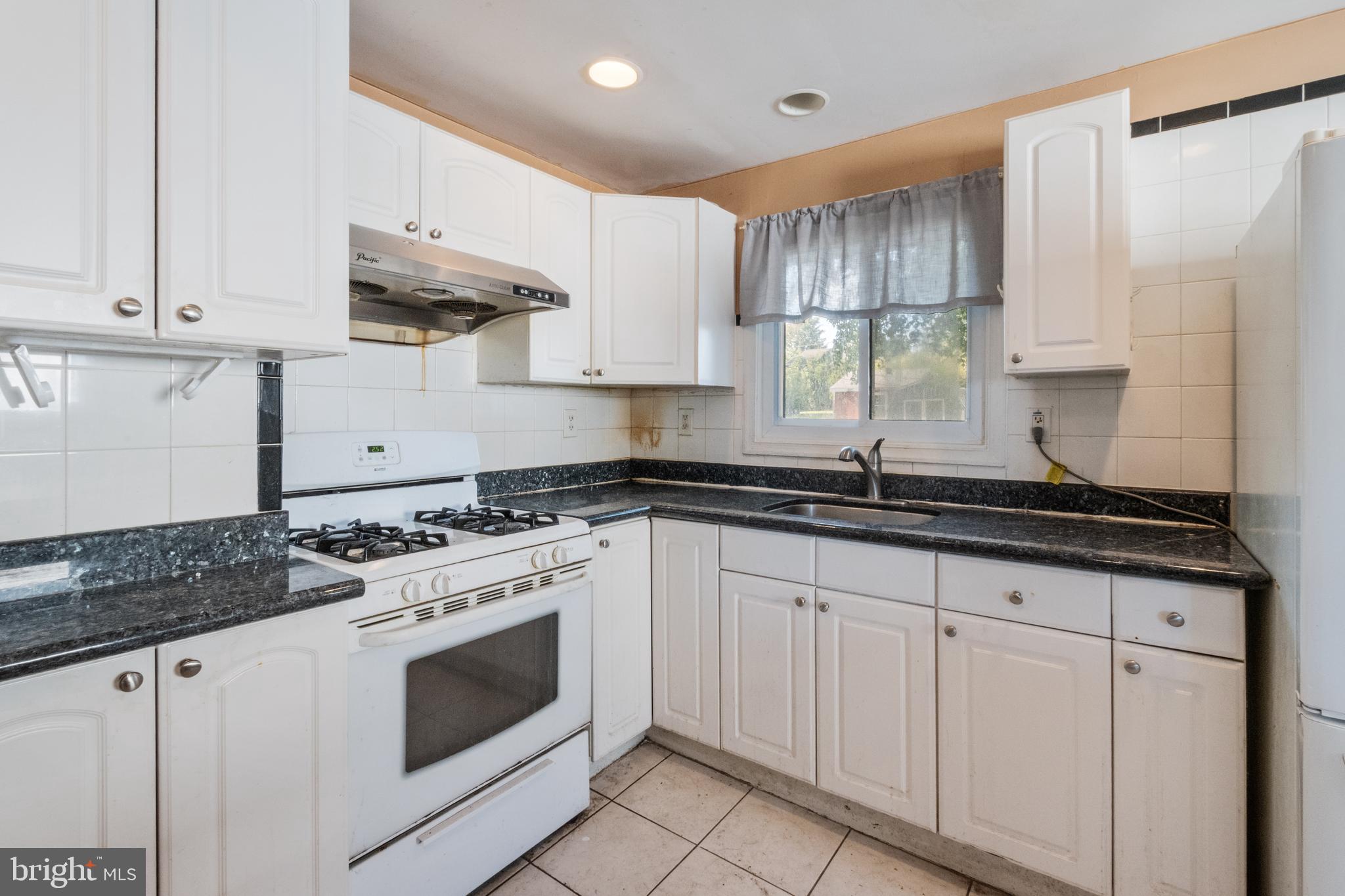 1438 Doris Road Abington, PA 19001 - Photo 14 of 24 Gallery Image 14
