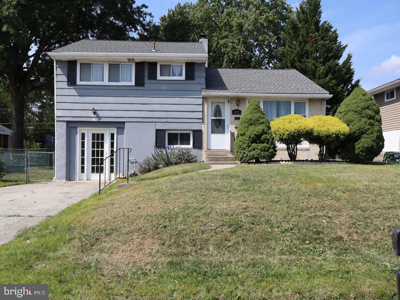 1438 Doris Road Abington, PA 19001 - Photo 3 of 24 Gallery Image 3