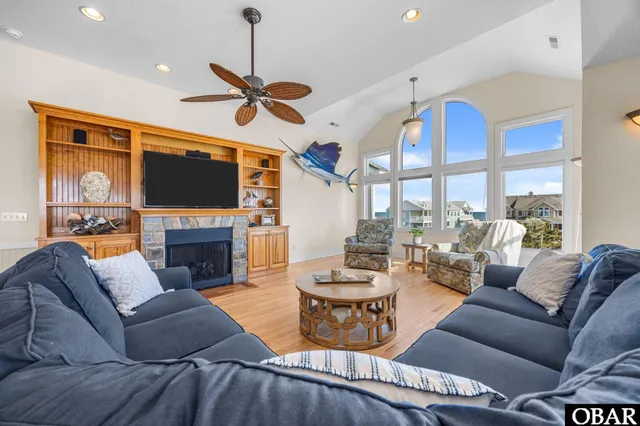 $2,345,000 | 978 Lighthouse Drive, Corolla, NC 27927