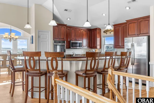 $2,345,000 | 978 Lighthouse Drive, Corolla, NC 27927