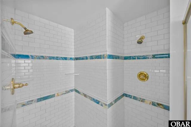 $2,345,000 | 978 Lighthouse Drive, Corolla, NC 27927