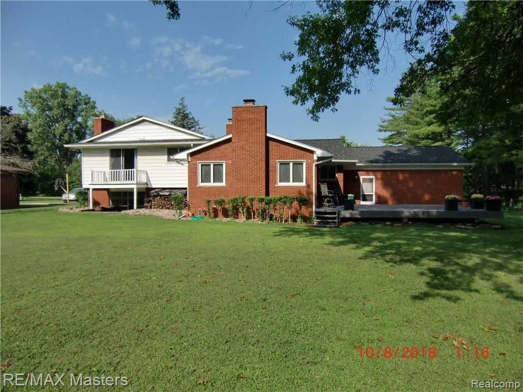 28525 Brandes Road Flat Rock, MI 48134 - Photo 26 of 29 CIMG3973.JPG
