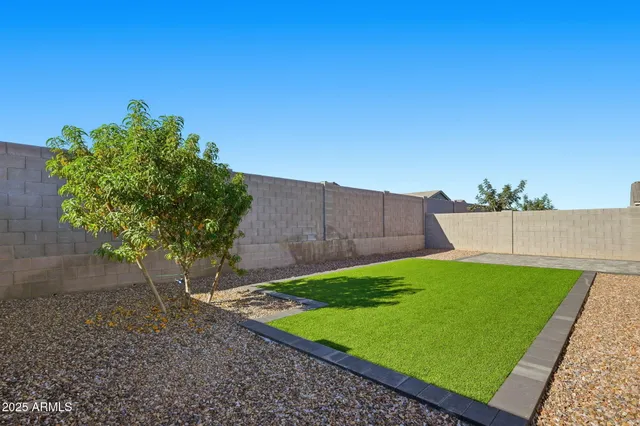 $2,295 | 4535 West Hunter Trail, San Tan Valley, AZ 85144