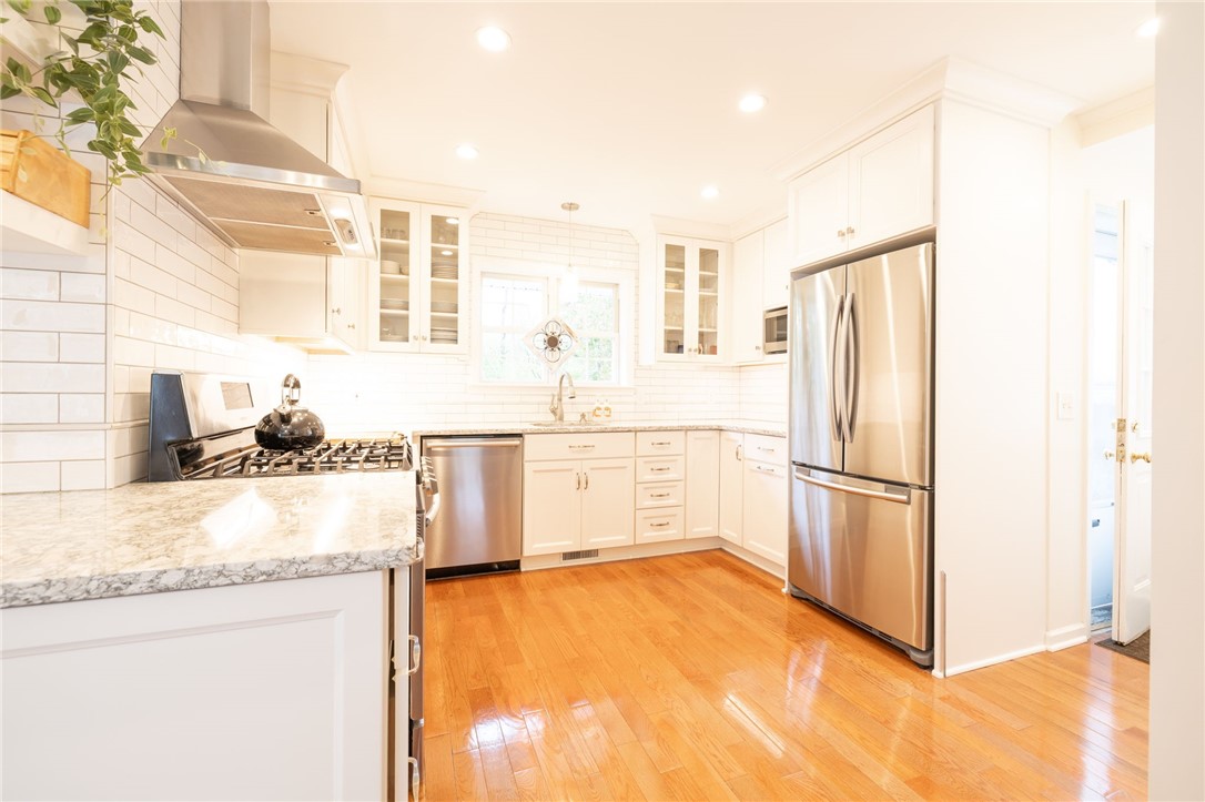 67 Schilling Lane Rochester, NY 14618 - Photo 12 of 25