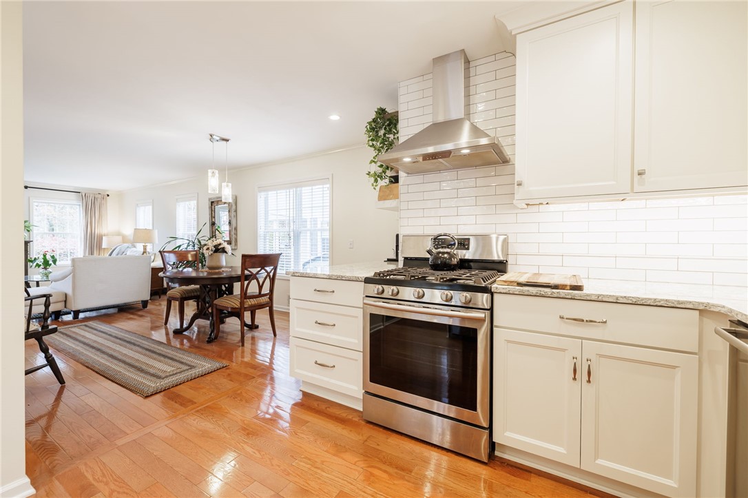 67 Schilling Lane Rochester, NY 14618 - Photo 14 of 25