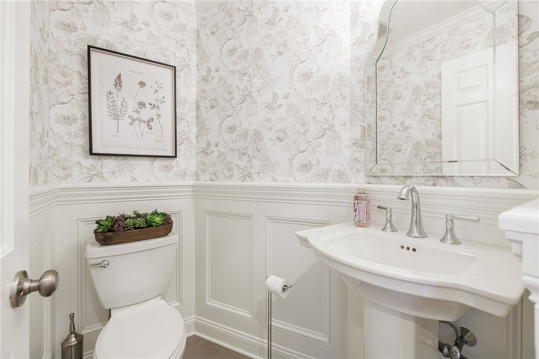 67 Schilling Lane Rochester, NY 14618 - Photo 16 of 25