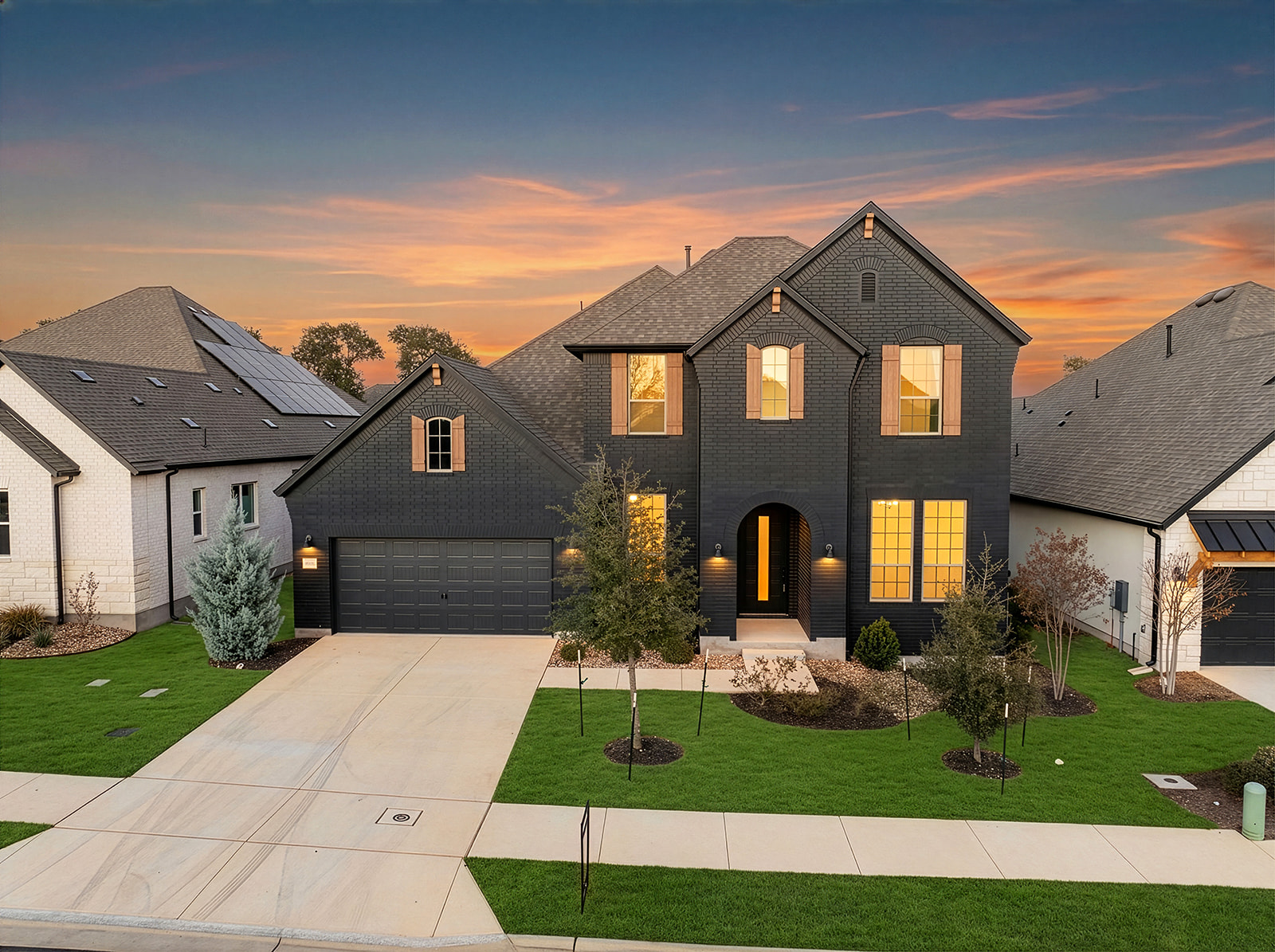 109 Strawberry Lane Georgetown, TX 78628 - Photo 3 of 40 a front view of a house with a yard