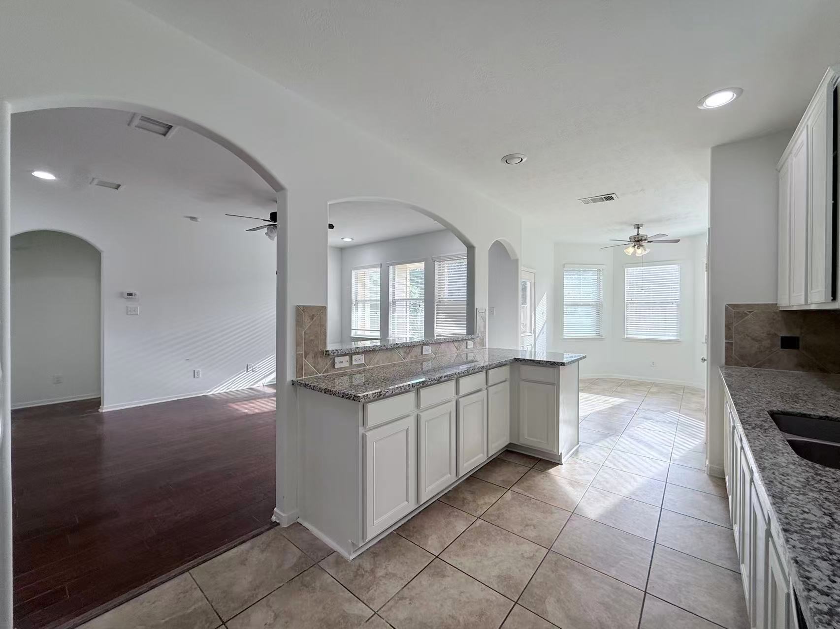 2814 Ridgeglen Lane Houston, TX 77082 - Photo 21 of 36