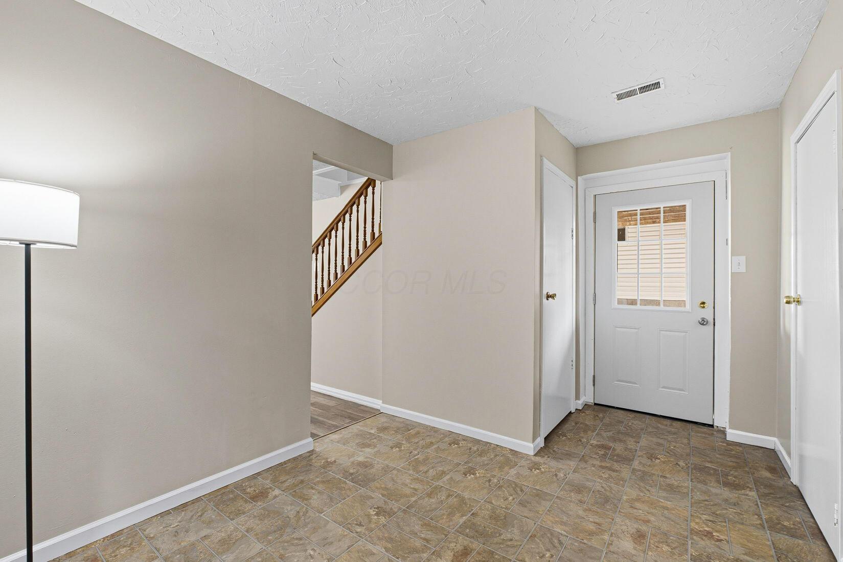 11951 Center Village Road Galena, OH 43021 - Photo 13 of 64 Mudroom