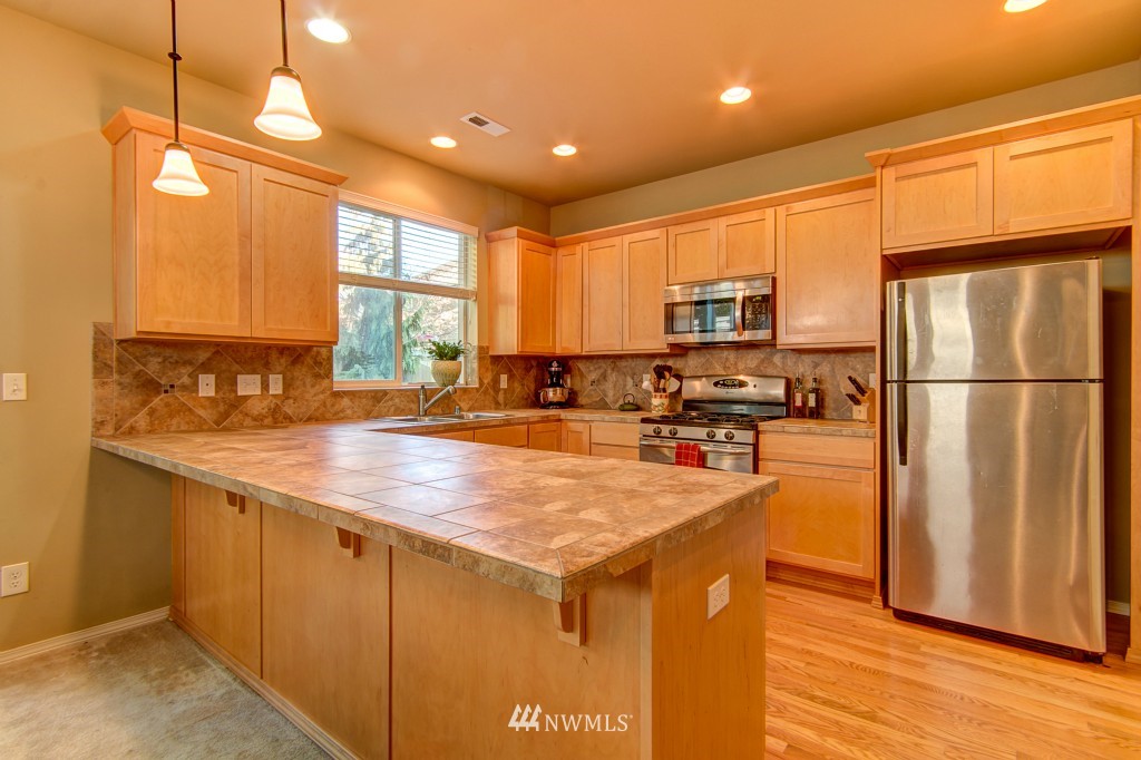 3517 160th Place Southeast Bothell, WA 98012 - Photo 5 of 20