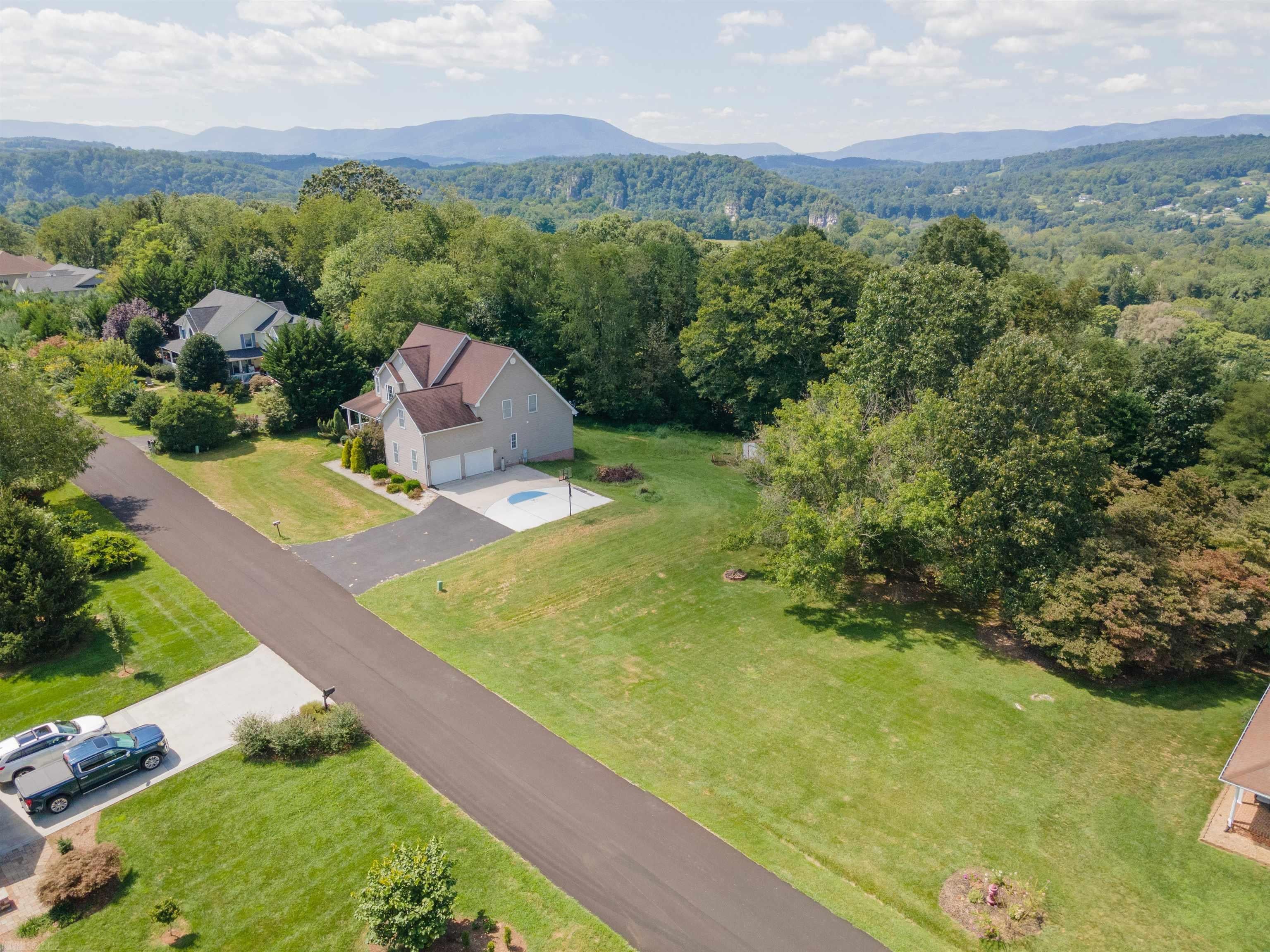315 Horseshoe Farm Road Pembroke, VA 24136 - Photo 69 of 76 Gallery Image 69