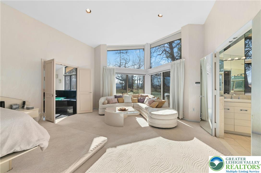 2334 Riverbend Road Allentown, PA 18103 - Photo 20 of 44