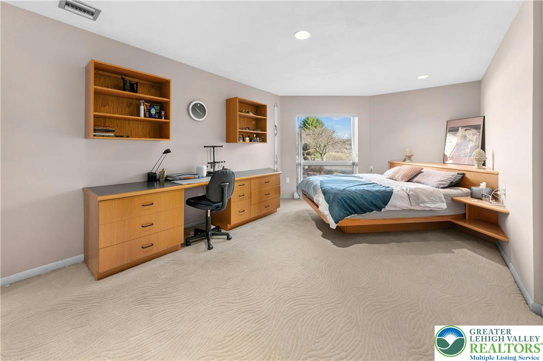 2334 Riverbend Road Allentown, PA 18103 - Photo 30 of 44