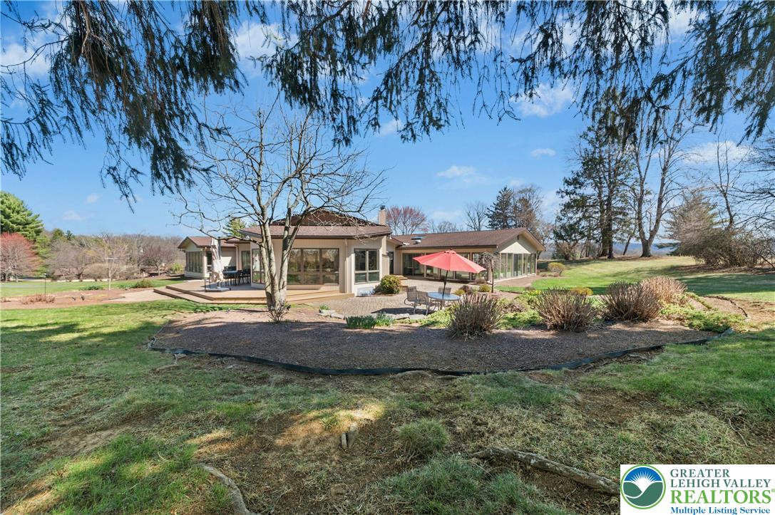 2334 Riverbend Road Allentown, PA 18103 - Photo 42 of 44