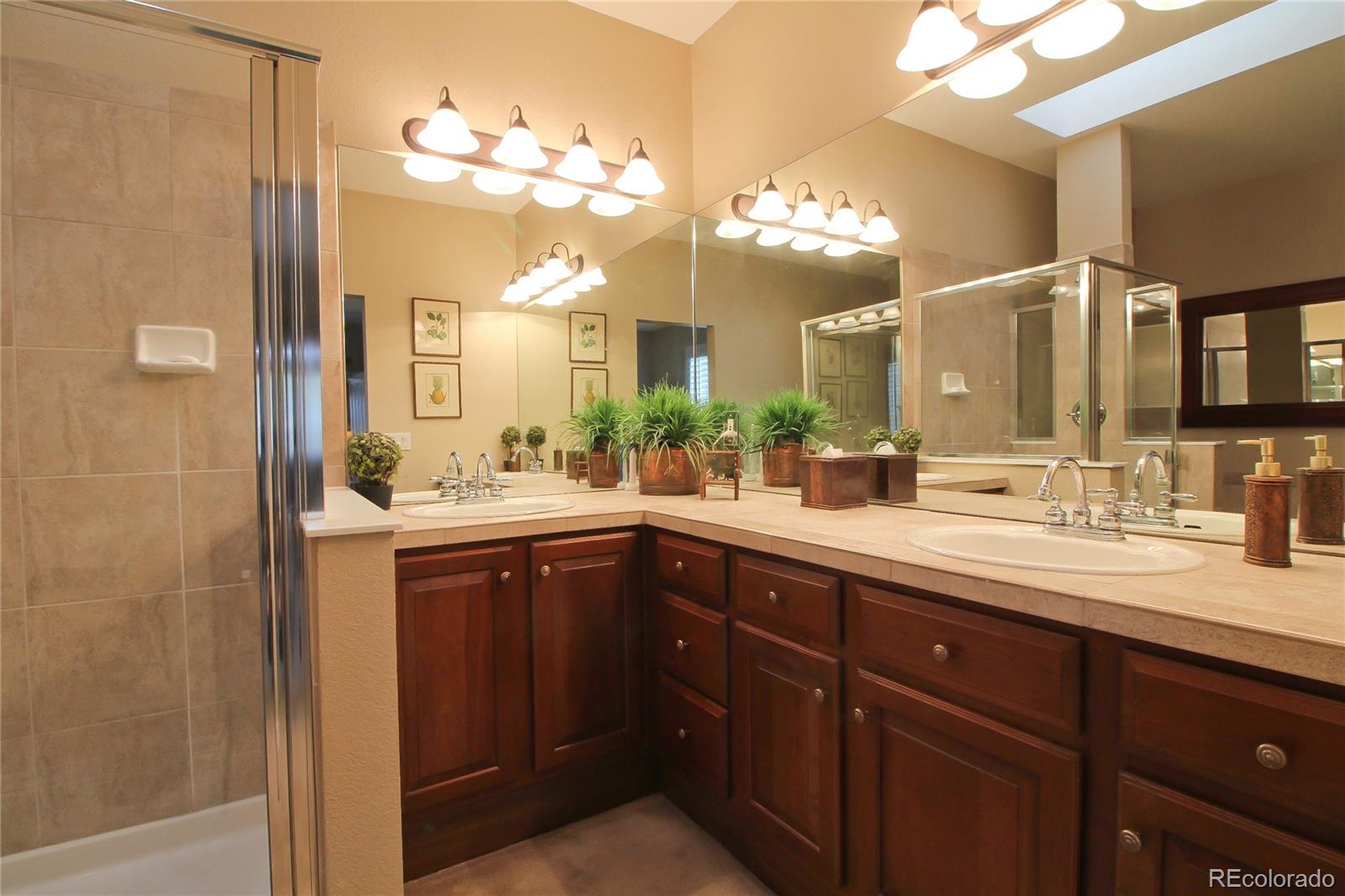 8870 Edinburgh Circle Highlands Ranch, CO 80129 - Photo 29 of 34 Gallery Image 29