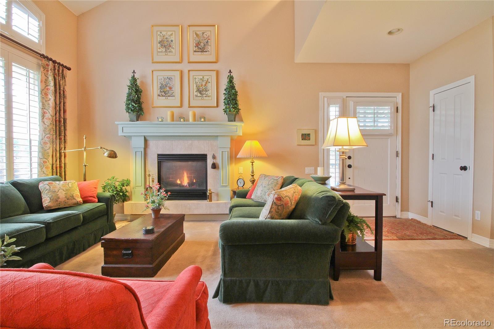 8870 Edinburgh Circle Highlands Ranch, CO 80129 - Photo 7 of 34 Gallery Image 7