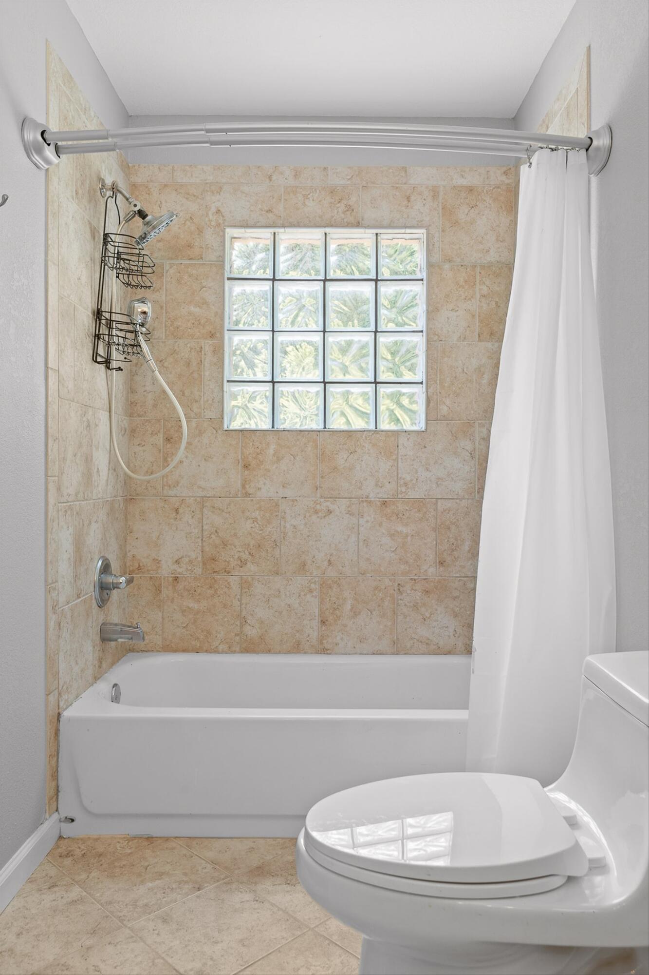 16209 Beck Road Sale Creek, TN 37373 - Photo 21 of 42 Bathroom #1