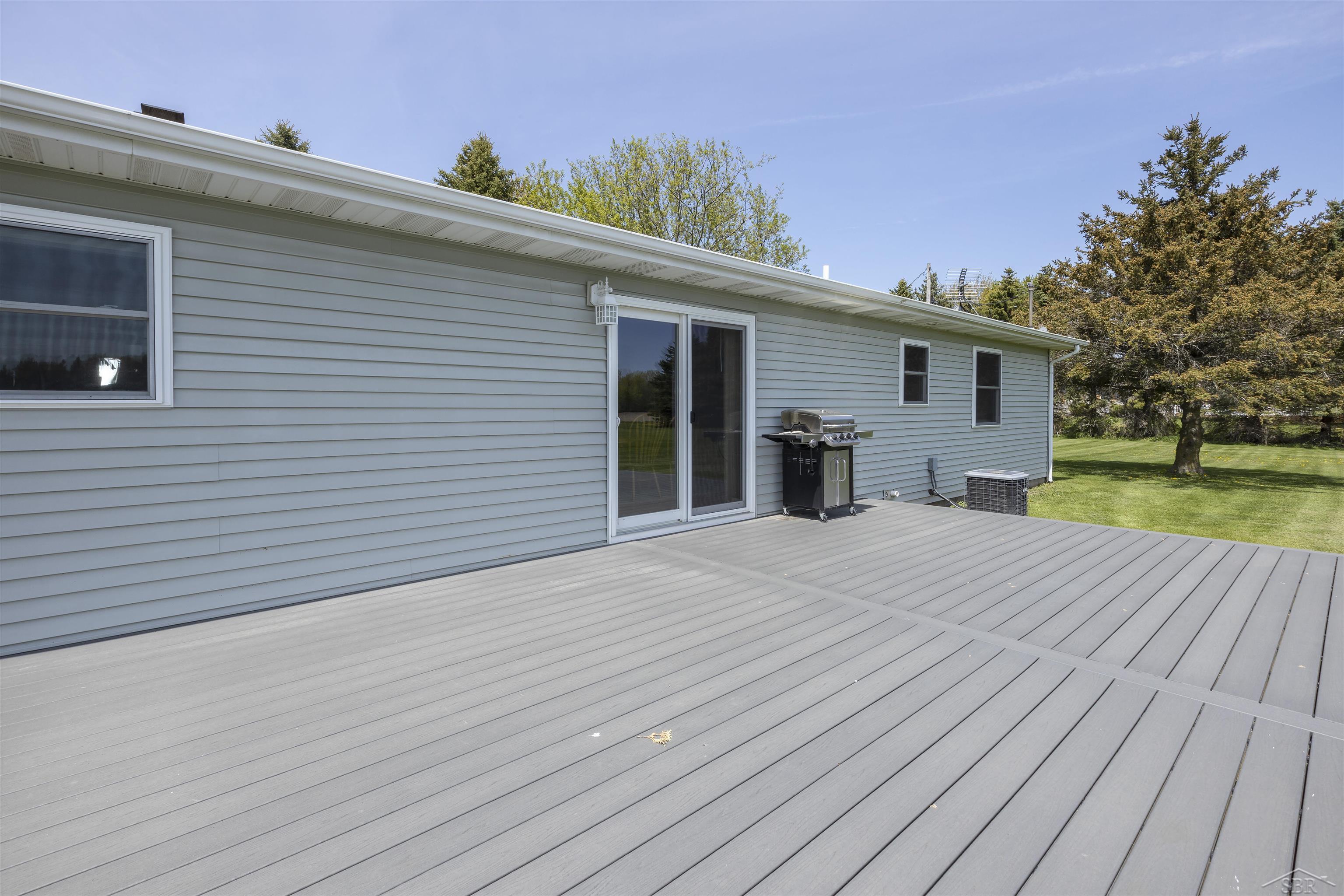 8030 South Orr Road Freeland, MI 48623 - Photo 38 of 59