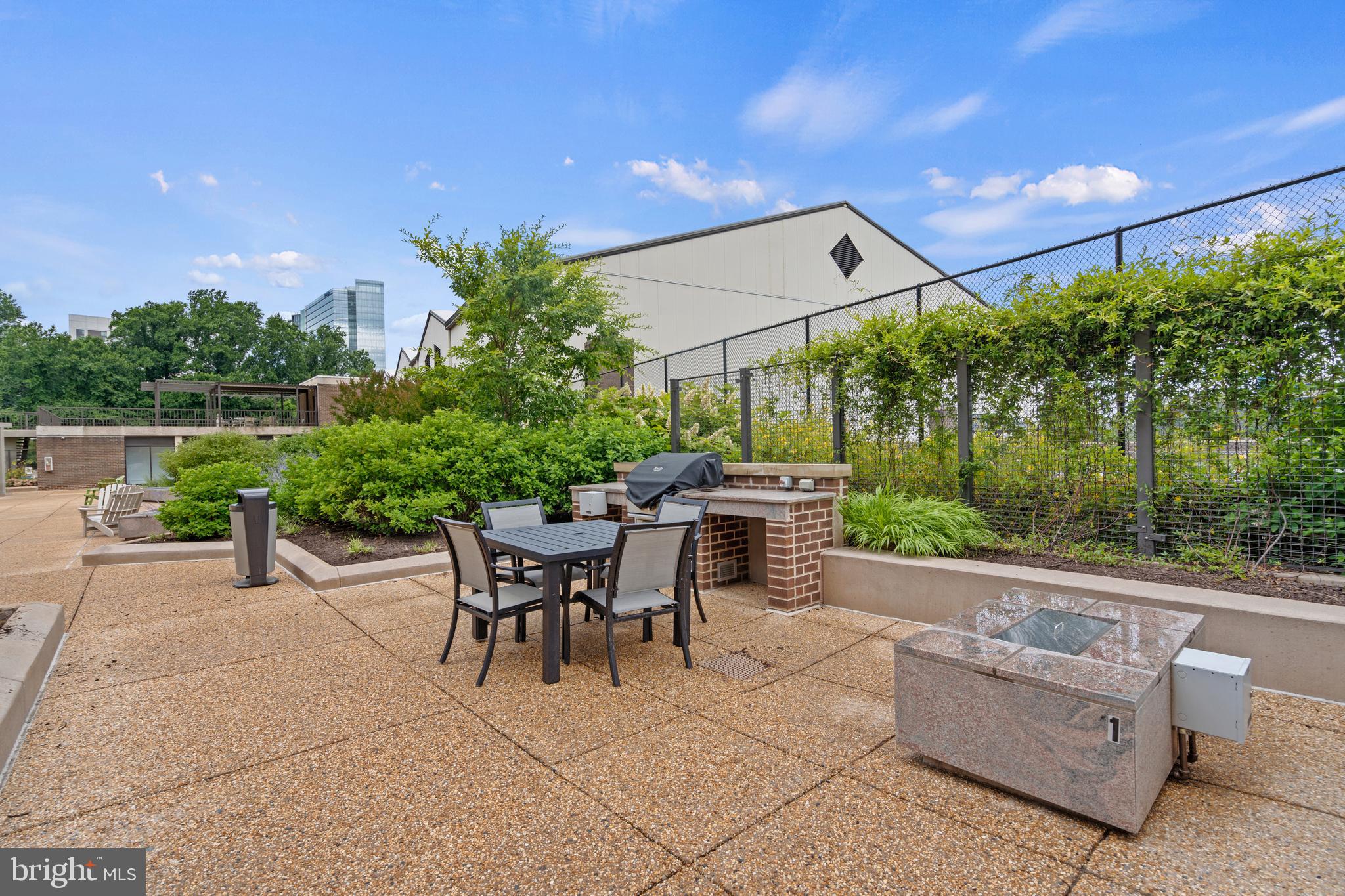 1800 Old Meadow Road, Unit 1412 McLean, VA 22102 - Photo 24 of 25