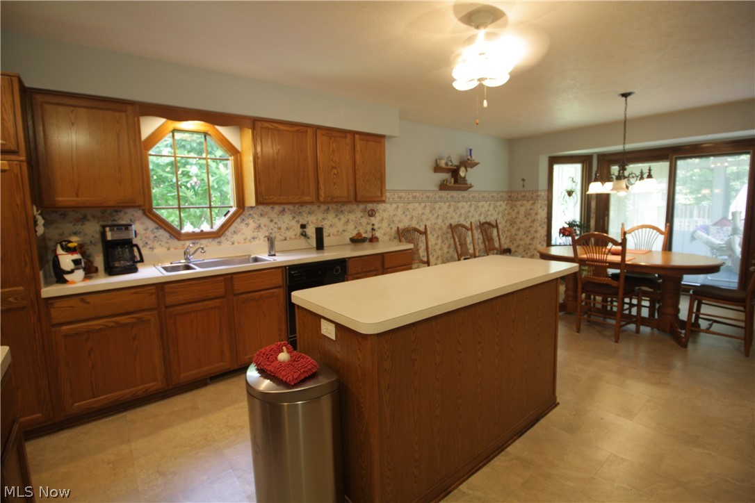 5031 Harper Road Solon, OH 44139 - Photo 11 of 20
