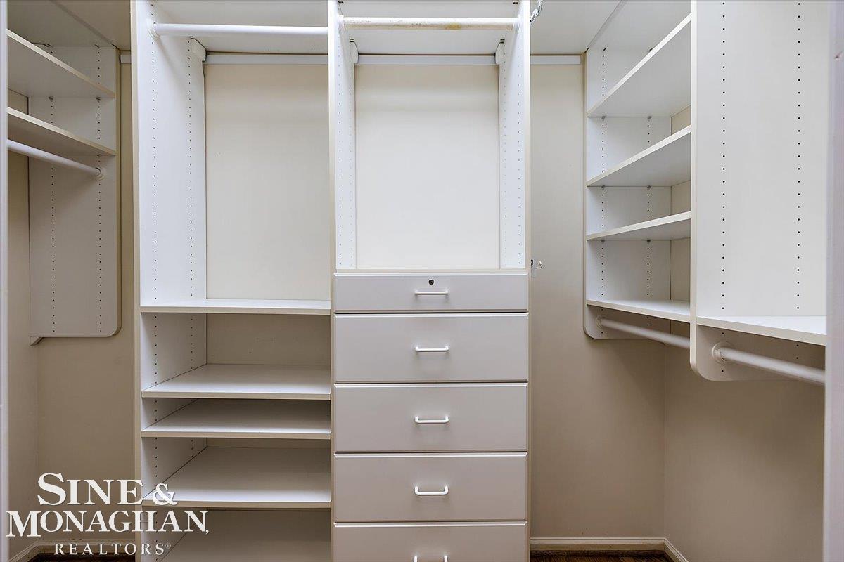 968 Trombley Road Grosse Pointe, MI 48230 - Photo 26 of 52 MasterSuiteCloset