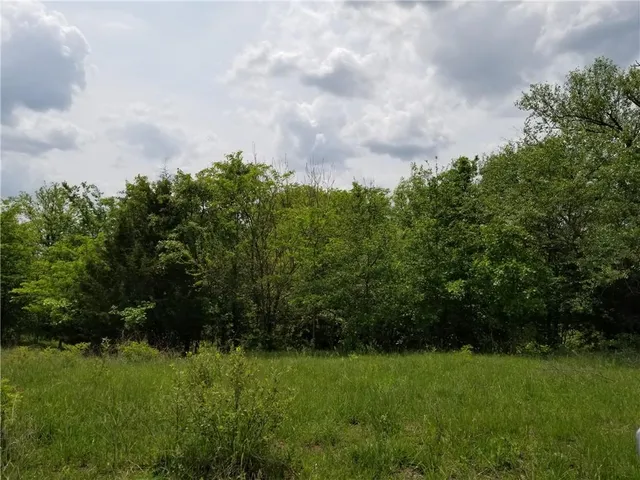 $1,218,190 | West R A Highway, Milan, MO 63556