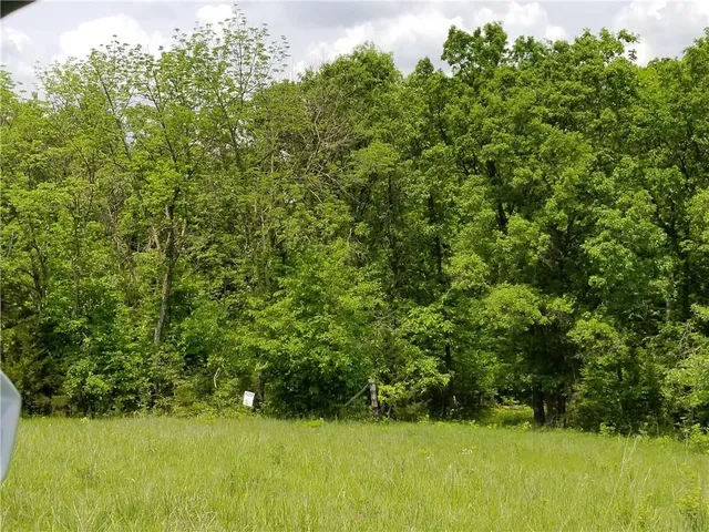 $1,218,190 | West R A Highway, Milan, MO 63556