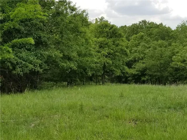 $1,218,190 | West R A Highway, Milan, MO 63556