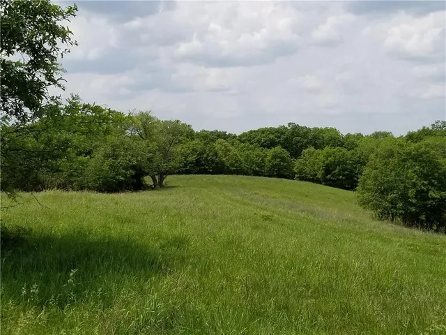 $1,218,190 | West R A Highway, Milan, MO 63556