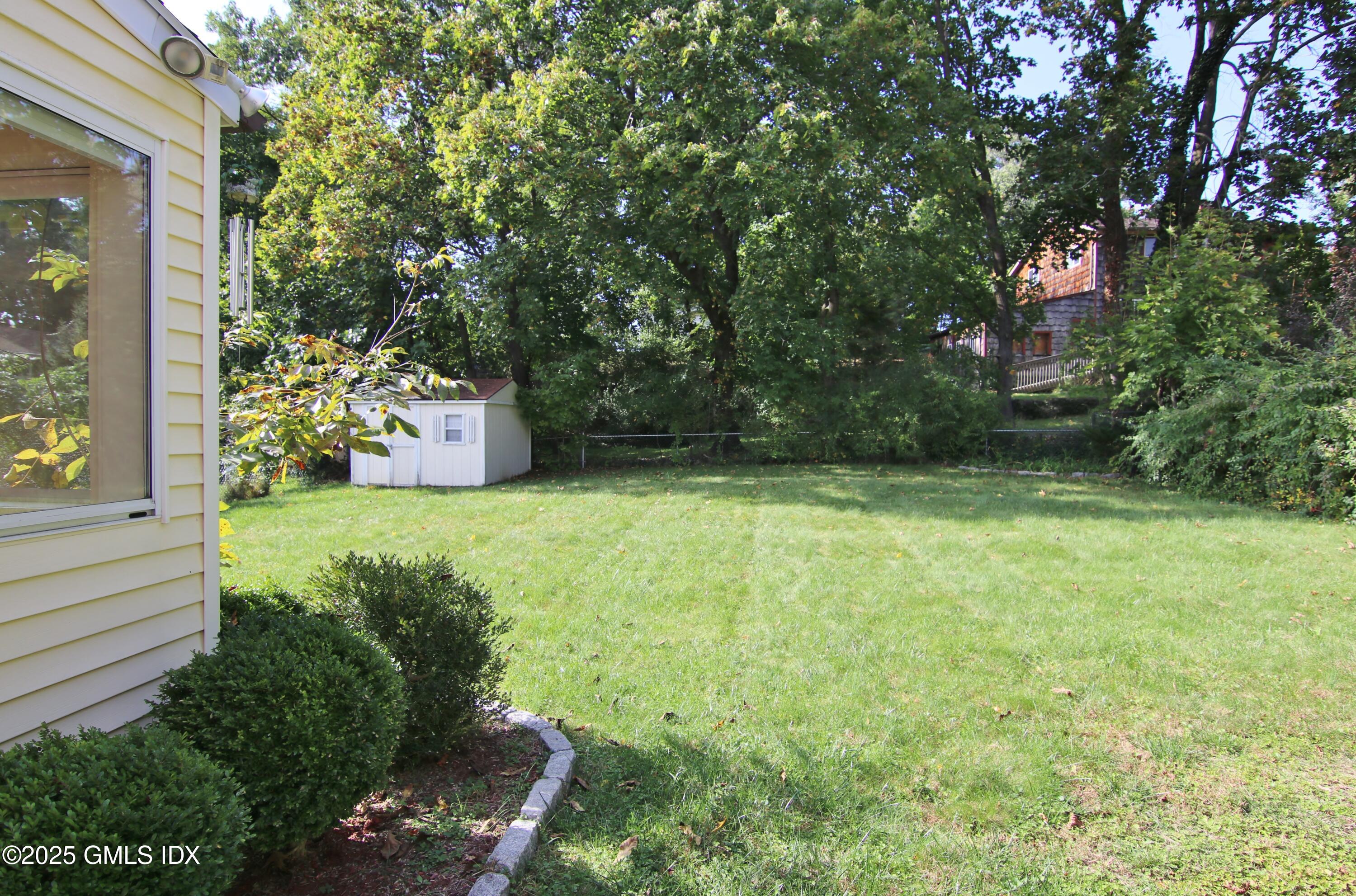 23 Amherst Road Riverside, CT 06878 - Photo 30 of 31 IMG_0669