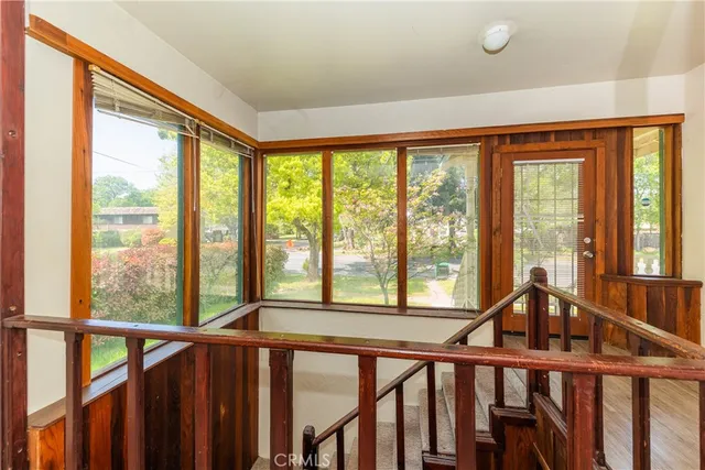 a view of a large window with an outdoor space