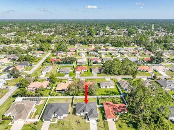 $449,000 | 5 Roxton Lane, Palm Coast, FL 32164