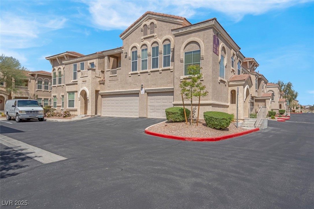 10550 West Alexander Road, Unit 2064 Las Vegas, NV 89129 - Photo 1 of 51 Gallery Image 1