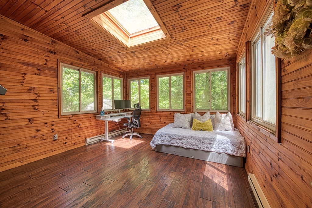 54 Barefoot Hill Road Sharon, MA 02067 - Photo 10 of 26