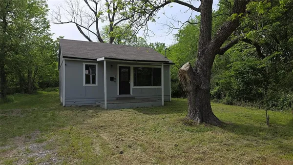 $125,000 | 106 South Wilson Street, Ladonia, TX 75449