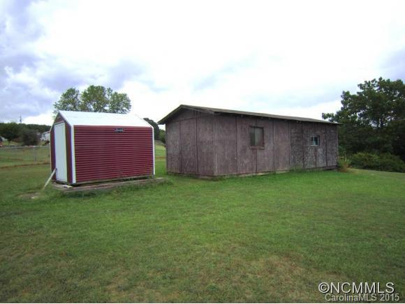 167-173 Gouges Branch Road Leicester, NC 28748 - Photo 10 of 12