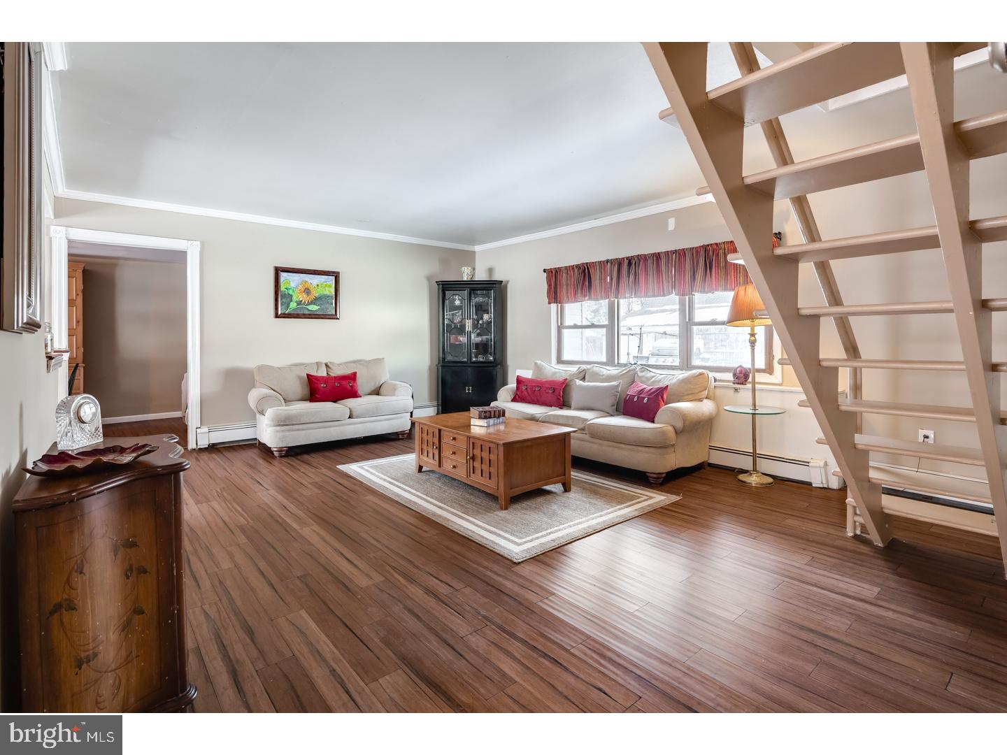 45 Rustleaf Lane Levittown, PA 19055 - Photo 2 of 20 Gallery Image 2