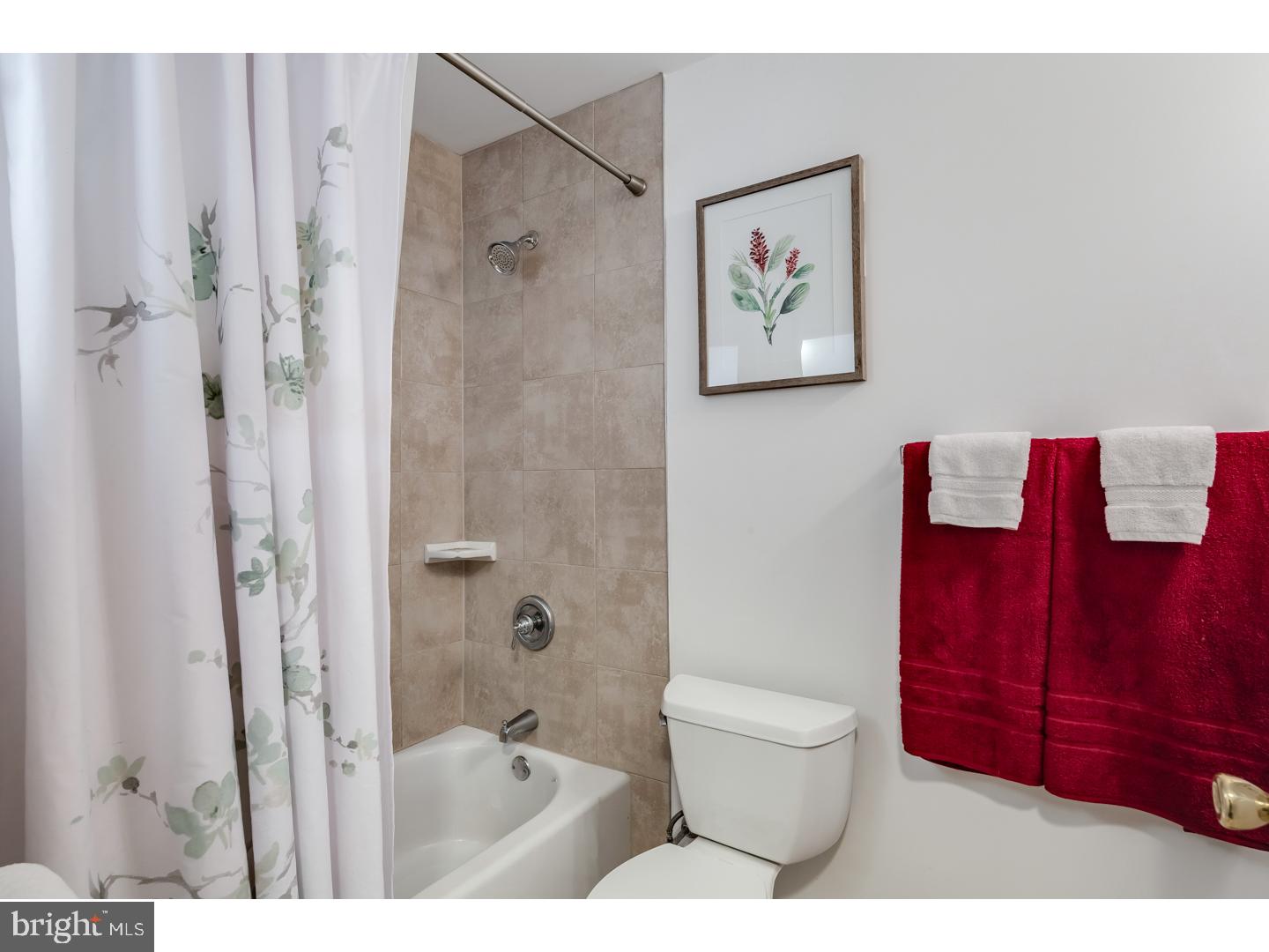 45 Rustleaf Lane Levittown, PA 19055 - Photo 15 of 20 Gallery Image 15