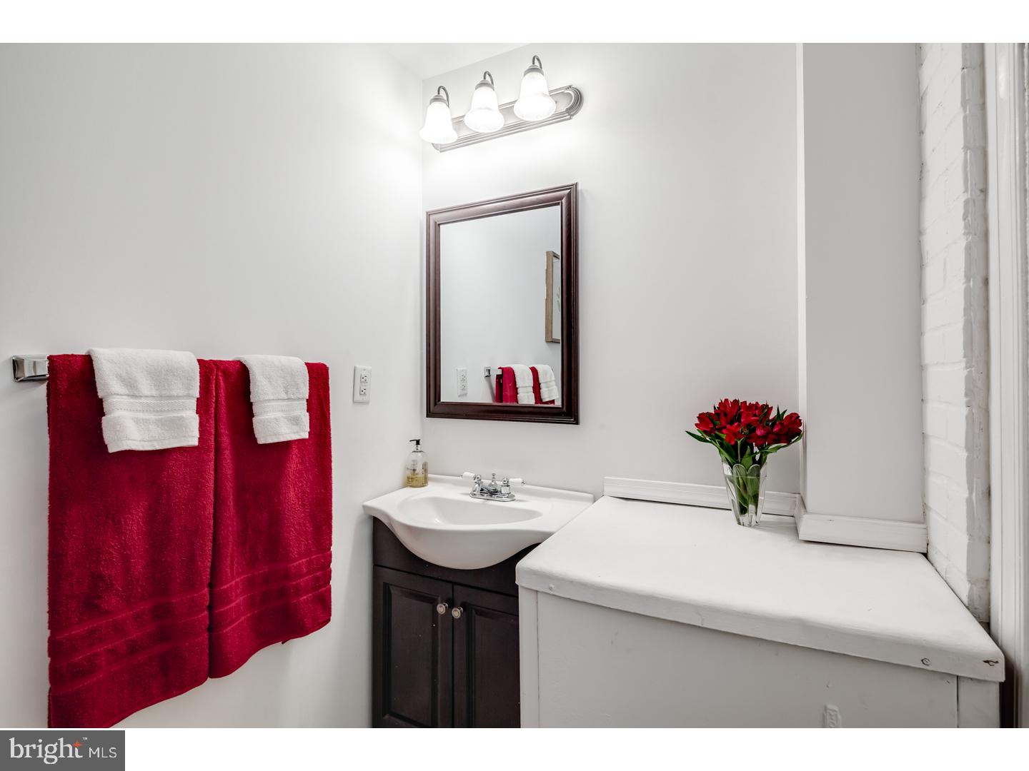 45 Rustleaf Lane Levittown, PA 19055 - Photo 16 of 20 Gallery Image 16