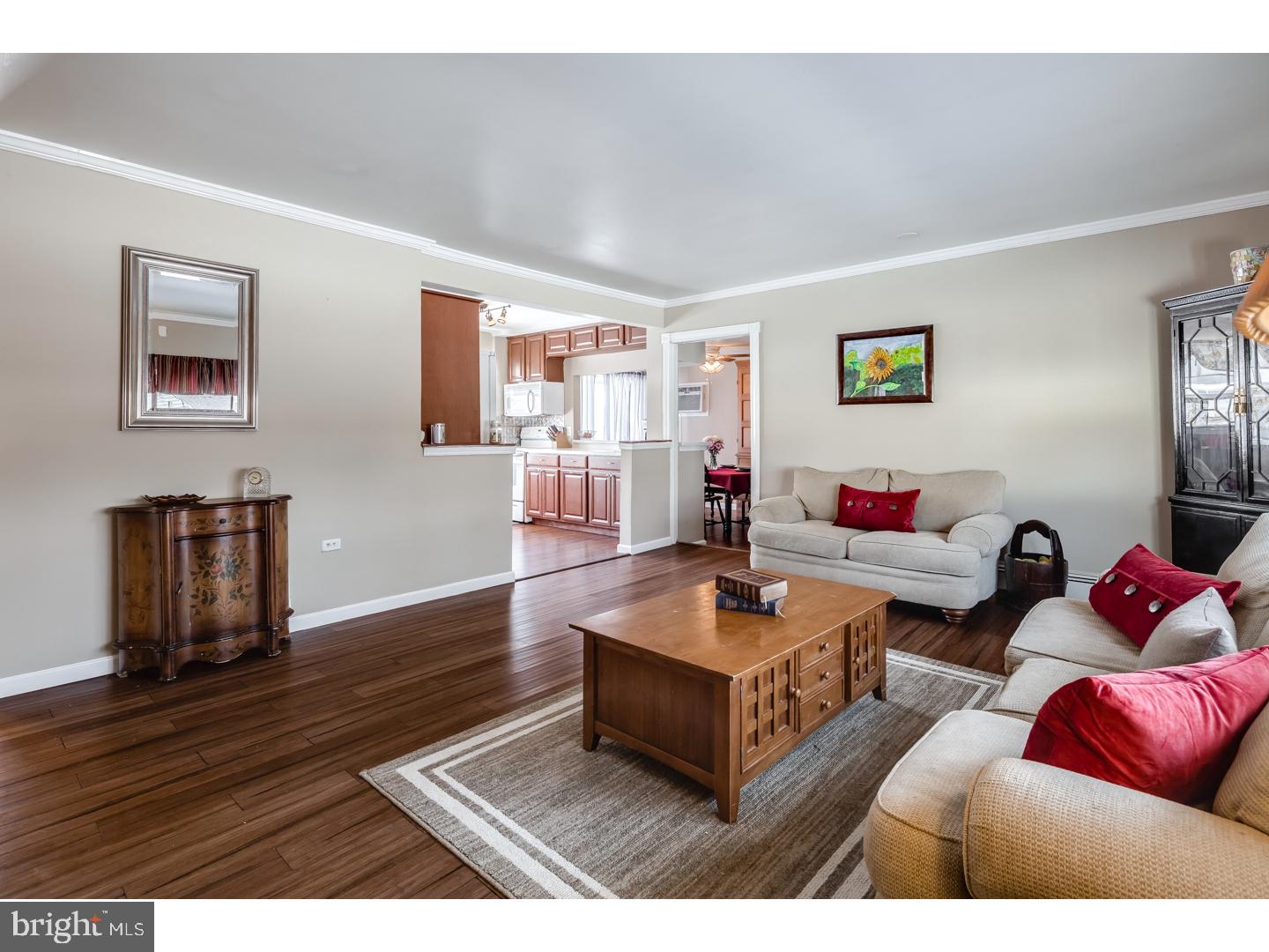 45 Rustleaf Lane Levittown, PA 19055 - Photo 4 of 20 Gallery Image 4