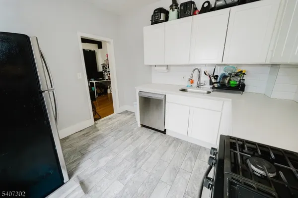 $699,999 | 309 Summer Avenue, Newark, NJ 07104