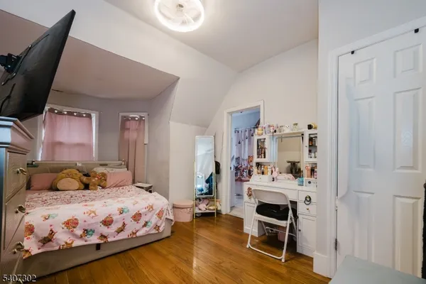$699,999 | 309 Summer Avenue, Newark, NJ 07104